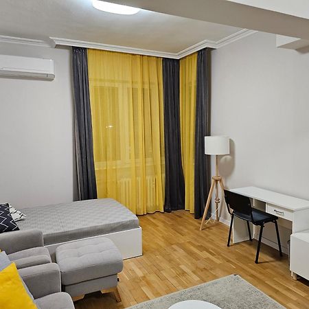 Spacious Aristocratic Apt. With A Colourful View Sofia Buitenkant foto
