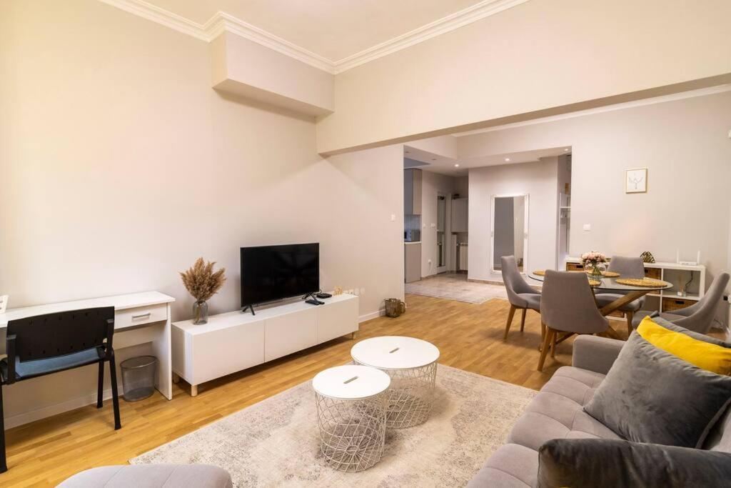 Spacious Aristocratic Apt. With A Colourful View Sofia Buitenkant foto